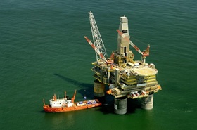 oil rig russia 112445 640 P