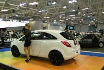Zaváhání u elektromobilů mění evropský automobilový průmysl