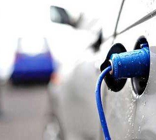 Elektromobily poprvé prolomily milion! Nejvíce se „tankovalo“ v Praze a Olomouci. Elektromobily poprvé prolomily milion! Nejvíce se „tankovalo“ v Praze a Olomouci.