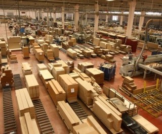  Loni poprvé od roku 2010 klesla výroba nábytku v ČR, a to na 51,45 mld. Kč